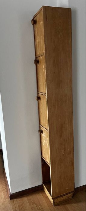 Pantofar vechi din lemn