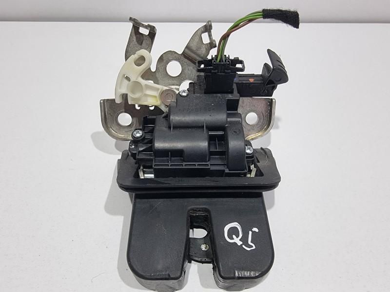 Broasca capota spate Audi Q5 (2008-2012) [8R] 8R0827505
