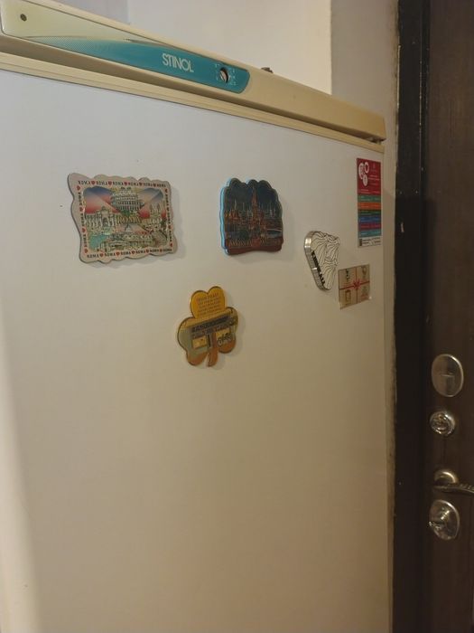 Продам холодильник