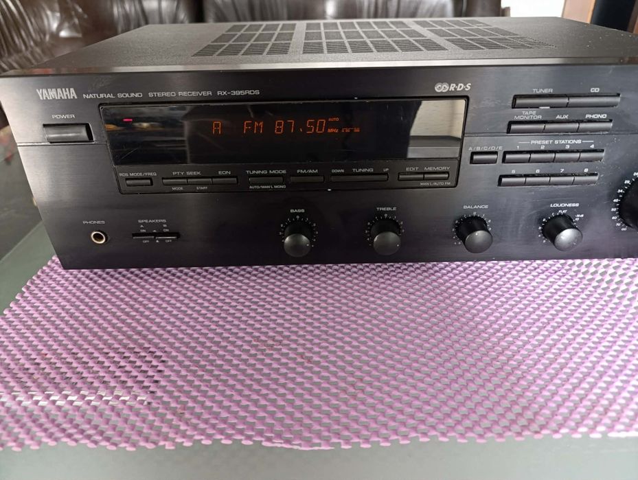 Ресивър Yamaha RX-395RDS
Транзисторен