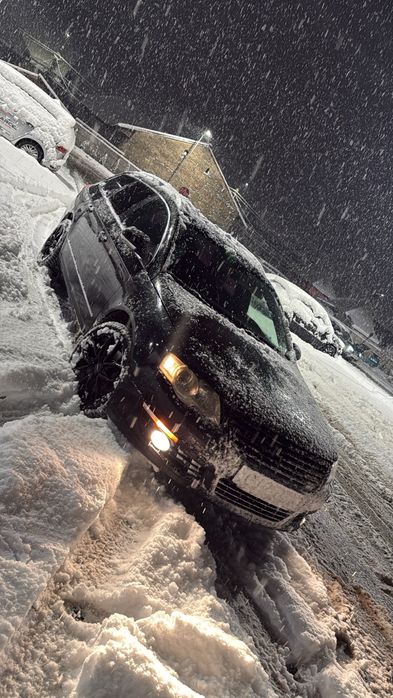 Vand/Schimb Volkswagen Passat B6 cu ceva de off road