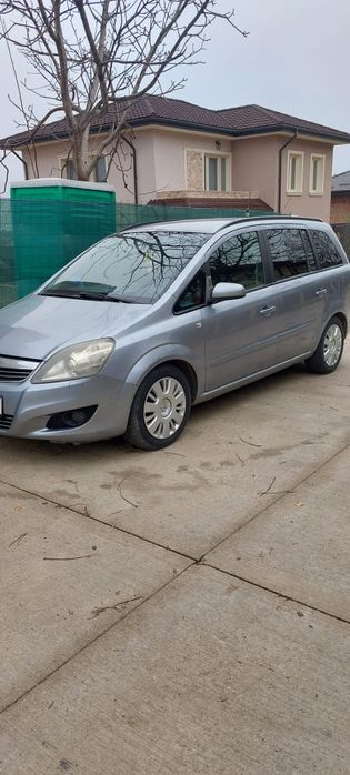 Opel Zafira B 1.7