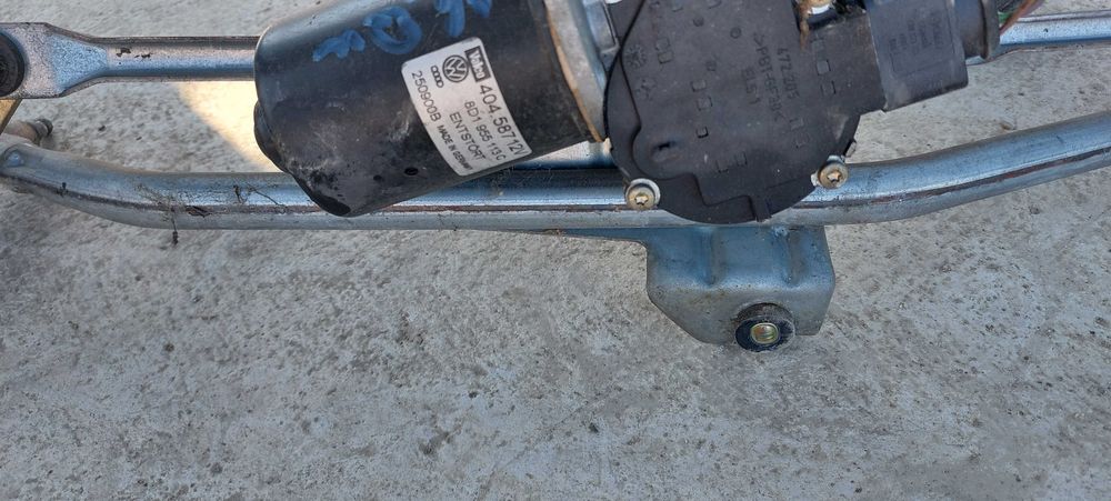 Мотор / механизъм А6 Ауди