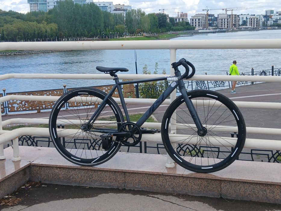 Продам фикс срочно