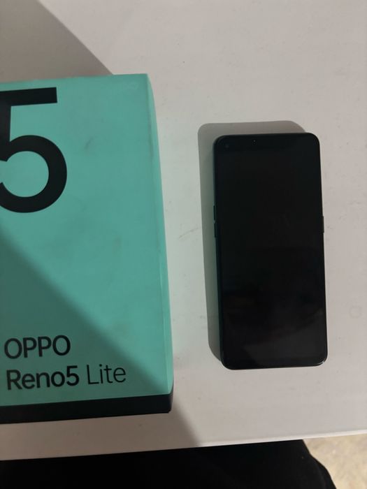 Oppo Reno 5 lite