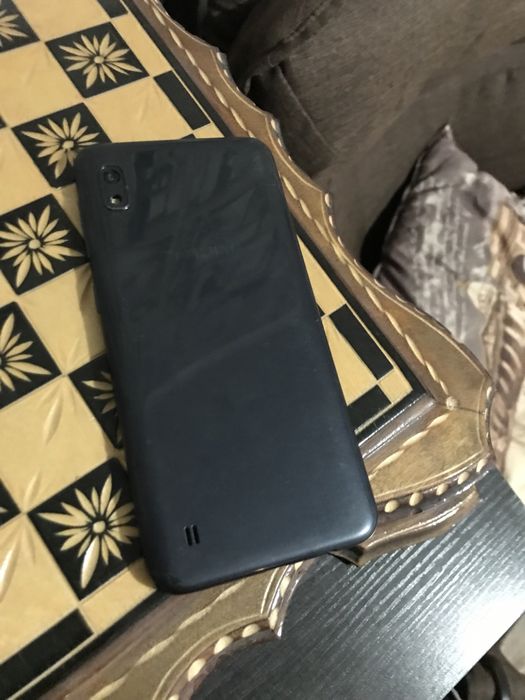 Продам Самсунг галаксиа10