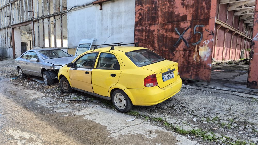 Шевролет калос 1.6 на части