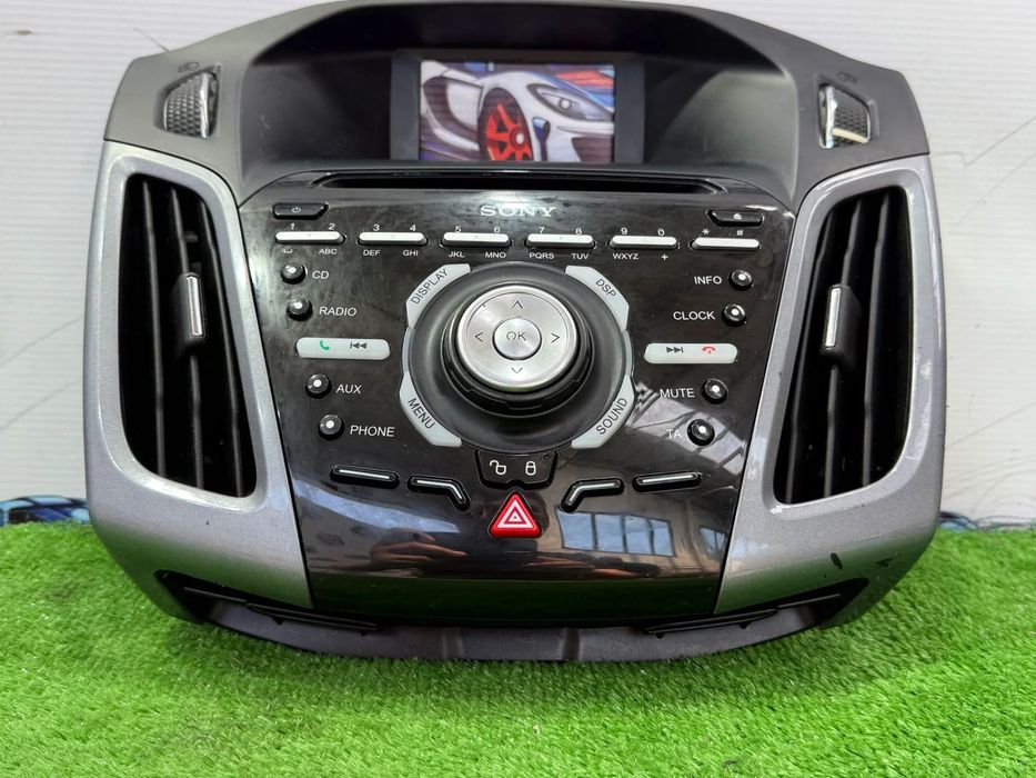 PANOU CENTRAL CONTROL AUDIO / RADIO  / GRILA VENTILATIE  FORD FOCUS MK3 2013 1.6 DIESEL Duratorq BREAK COD OEM 1818445 BM5T-18K811-SA 2011-2015