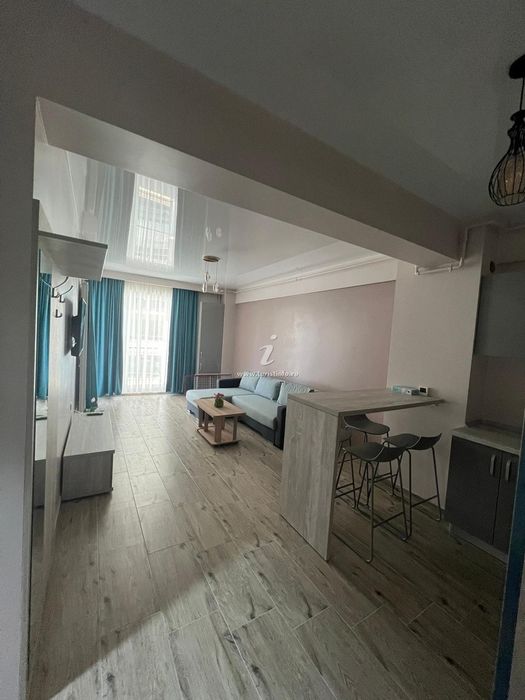Garsoniere și apartamente de inchiriat