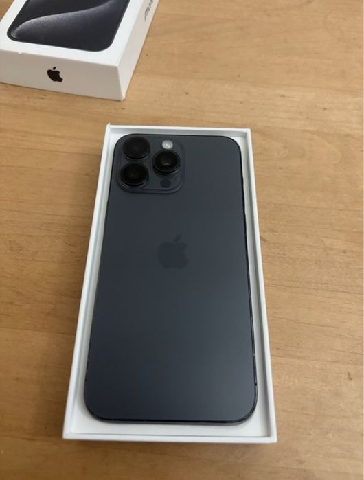 Apple iPhone 15 Pro Max - 256GB - Titanium Black,avans 150 de lei