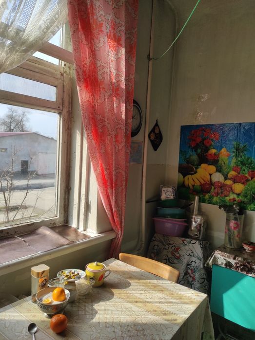 Продается 3х комнатная квартира на 2 этаже