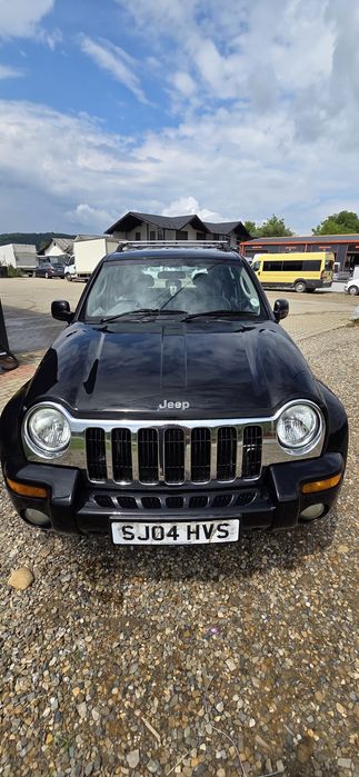 Vând Jeep Grand  Cherokee