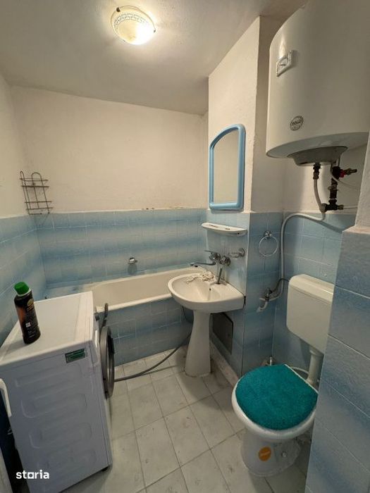 Apartament 3 camere – 67 mp, semidecomandat – Mic. 16, Str. Astro