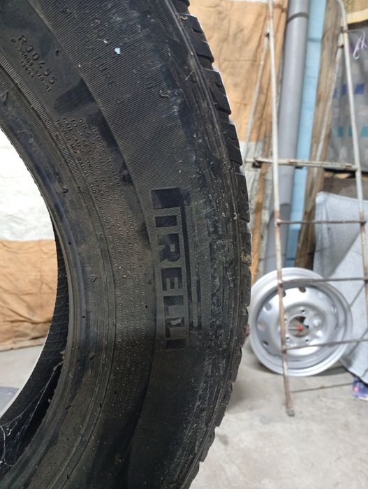 PIRELLI 185/75 R16