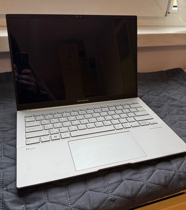 Лаптоп Asus Zenbook 14