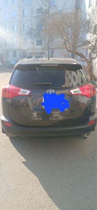 Продам машину Toyota Rav4