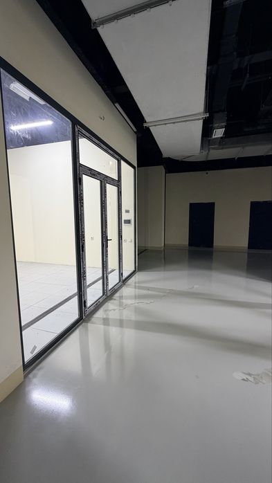 Дукон сотилади Ибн Сино Савдо Мажмуаси