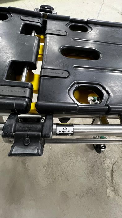 Каталка медицинская с нижней платформой