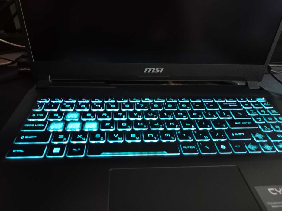 Игровой ноутбук MSI Cyborg 15 RTX 3050