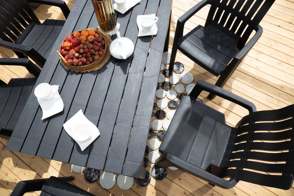 Мебель пластиковая,садовая.