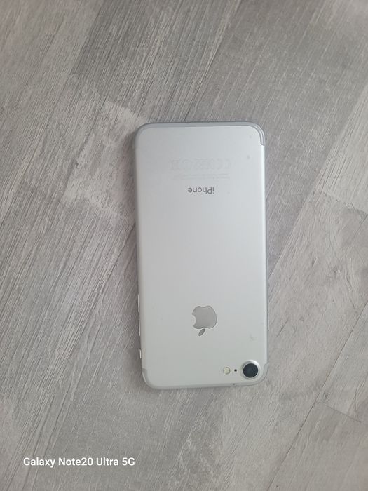 Айфон 7 32гб  26.акб