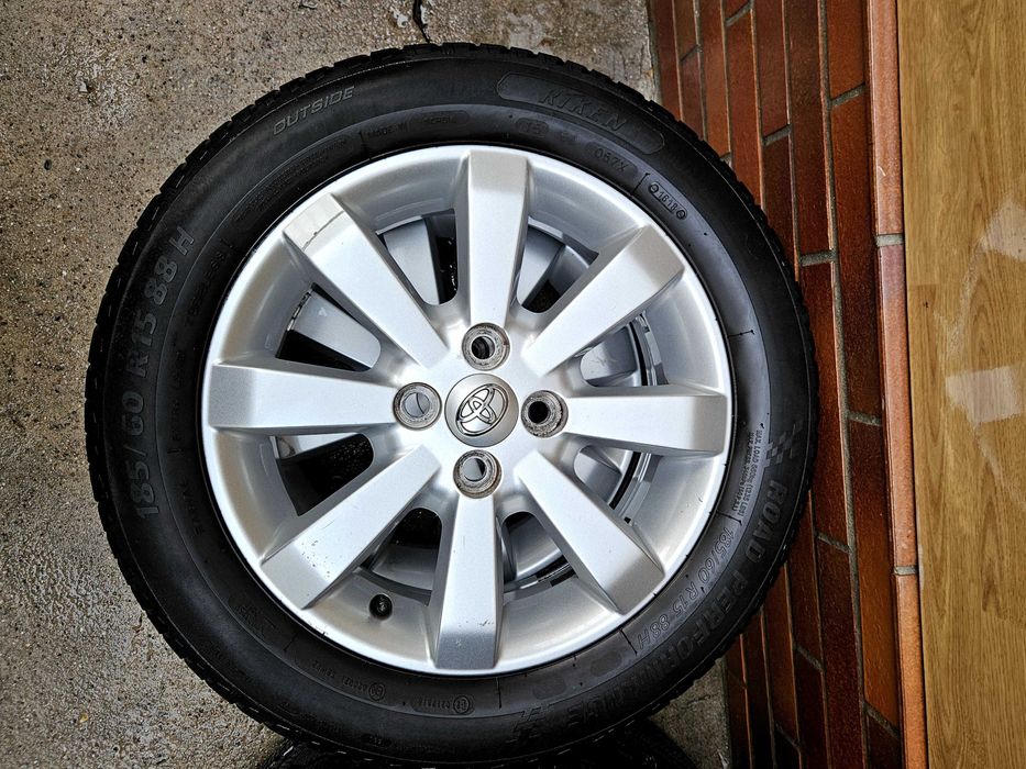 Лети джанти 15цола 4х100 Toyota Yaris