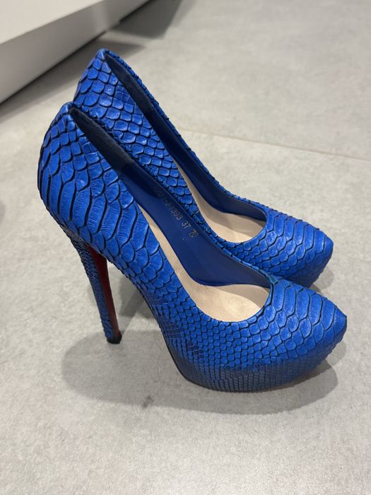 Туфли женские