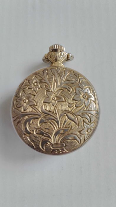 Малък джобен часовник RUHLA..