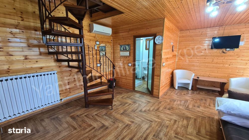 Complex turistic de vânzare în Curtea de Argeș.