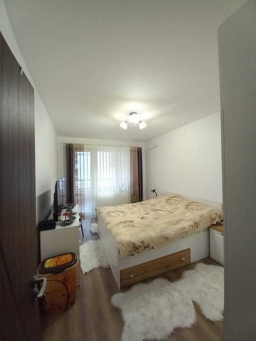 Продава се Тристаен апартамент в Пловдив, Христо Смирненски - 90 кв.м за 1723 €/кв.м - Снимка #3