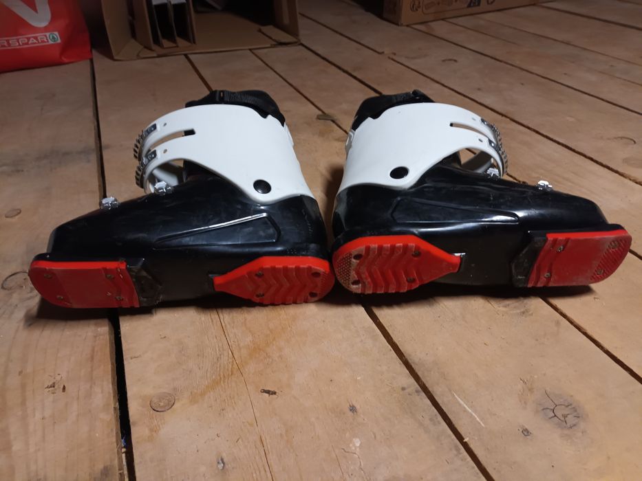 Clapari ski Dalbello v60 Viper, marime 39 1/2