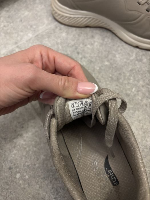 Дамски спортни обувки Skechers