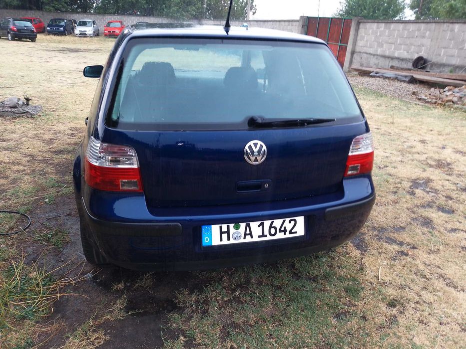 Фолксваген Голф 4 1.4 16v Климатик нов внос Германия Webasto печка