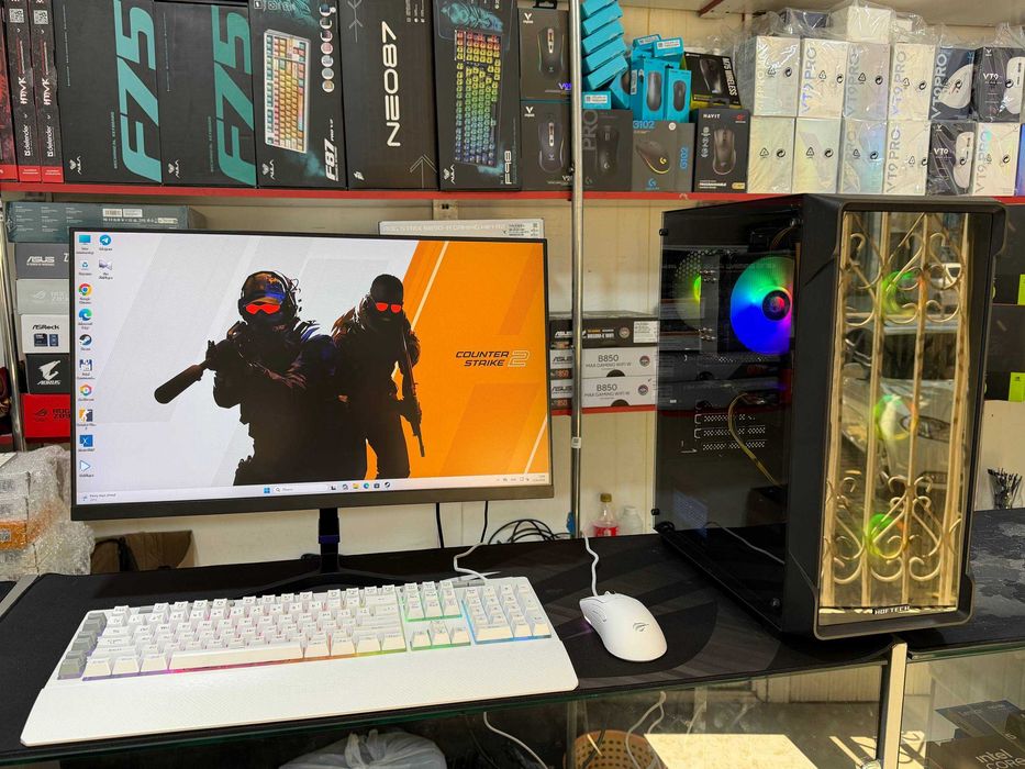 O'yinlar uchun Kuchli DDR4 Kompyuter