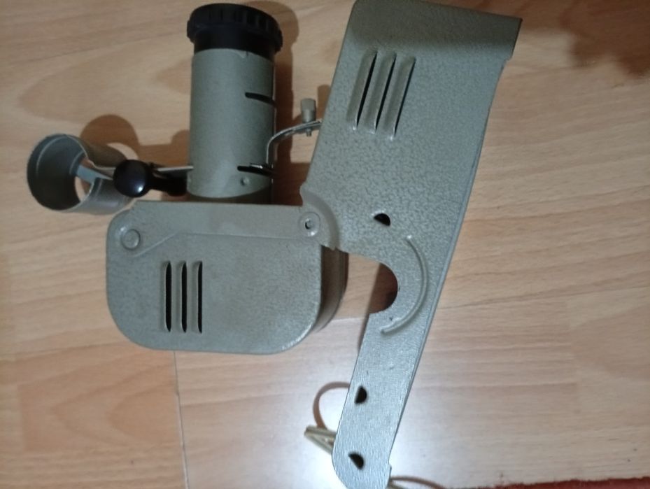 Продавам киноапаратче