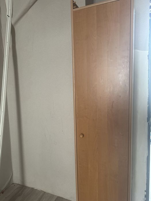 Шкаф с полками коричневый