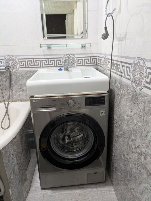 Sergeli Moshena bozori yonida 1 xonali kvartira