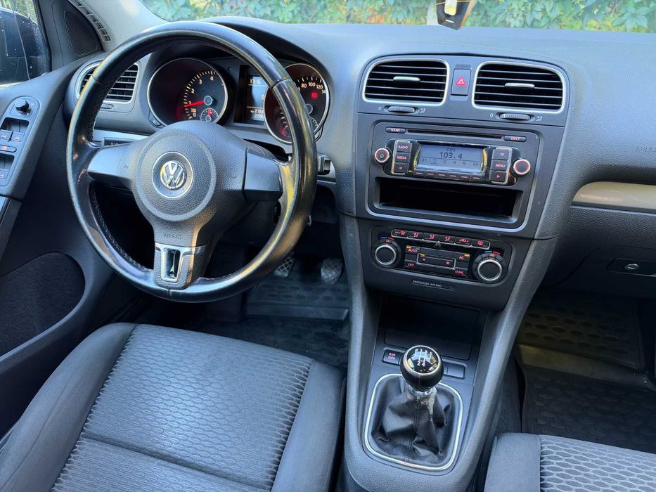 VOLKSWAGEN Golf 2009 — imagine 5