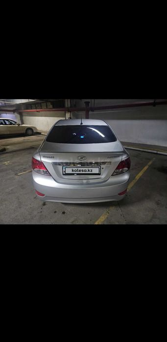 Продаю Hyundai Accent 2011 1.6