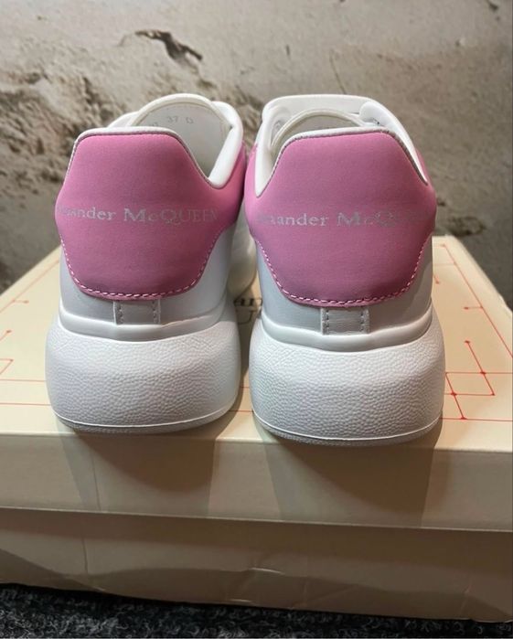 Adidasi Alexander McQueen