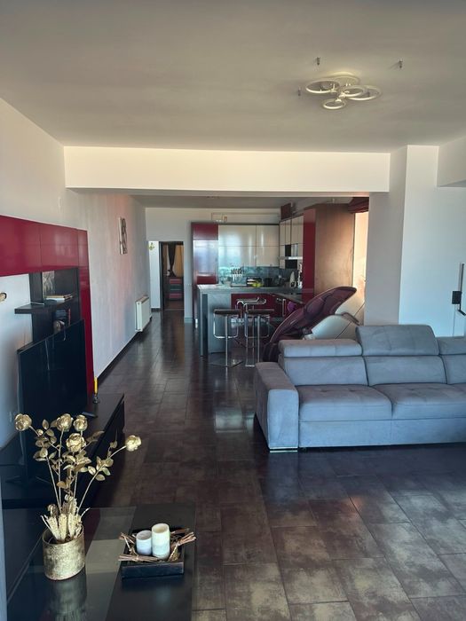 Apartament exclusivist de închiriat cu vedere spectaculoasă către Plaja Reyna