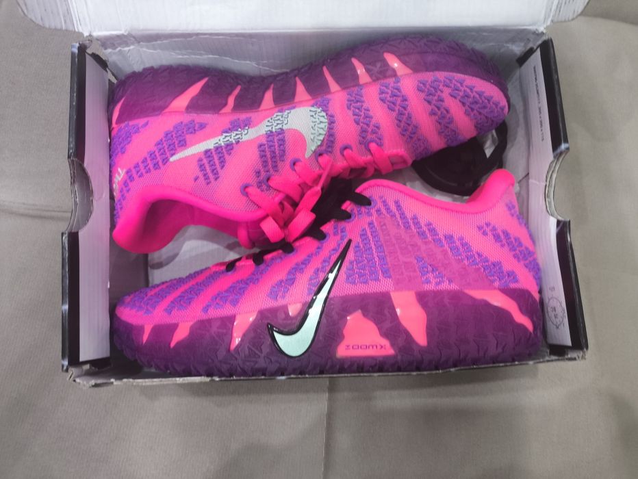 Баскетбольные кроссовки nike ja3