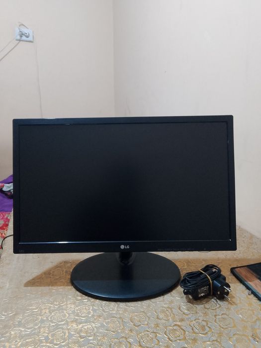 LG monitor sotiladi holati ideal
