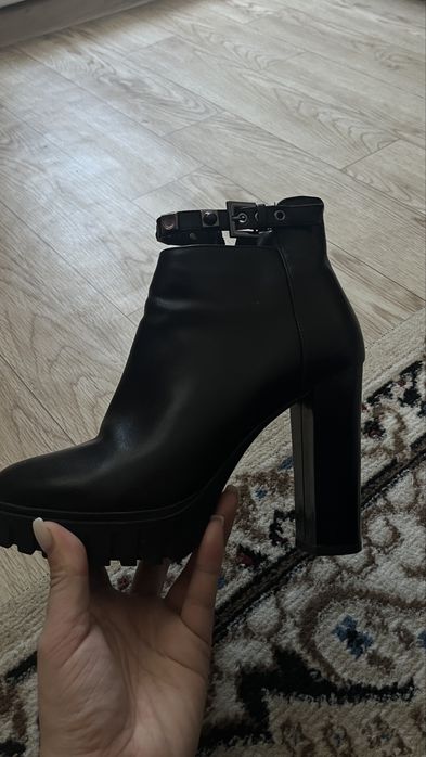 Ботинки в хорошем состоянии