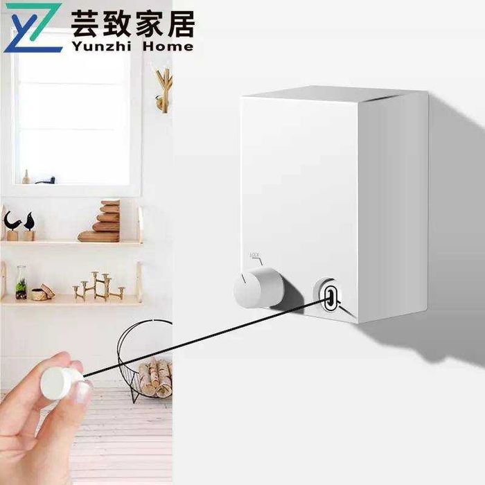 Настенная вешалка для одежды HVR88