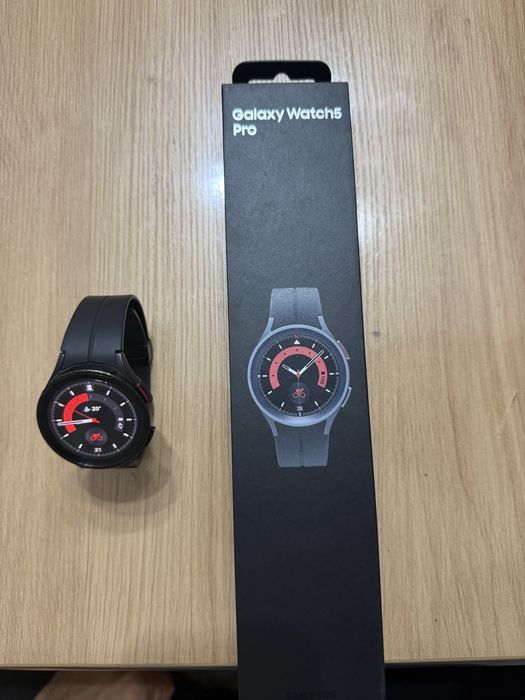 Продам часы Galaxy Watch5 Pro