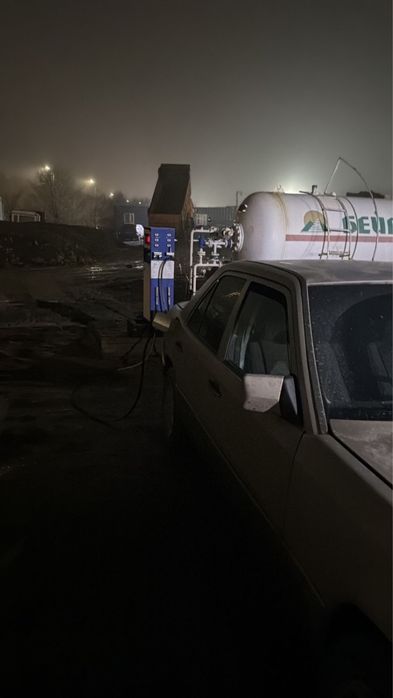 Мерседс 124 кузов