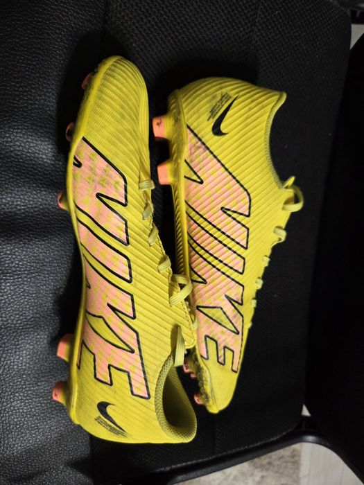 Ghete Fotbal   Nike Mercurial Vapor Nr 42