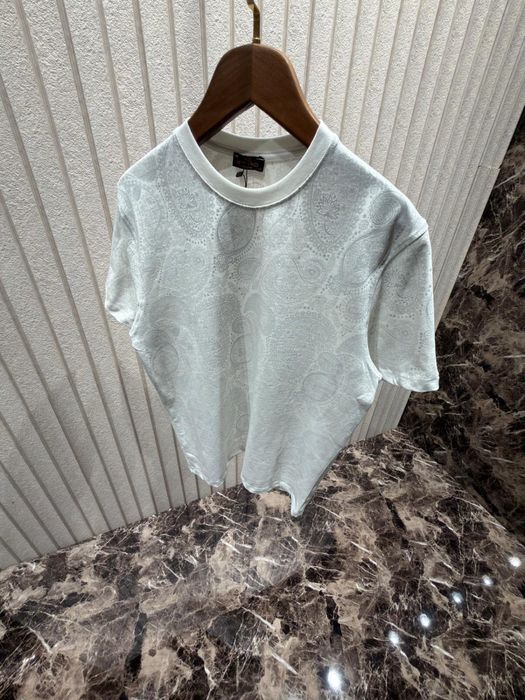 Продавам топ модели Тениски на Balenciaga , Amiri , Etro, Loro Piana