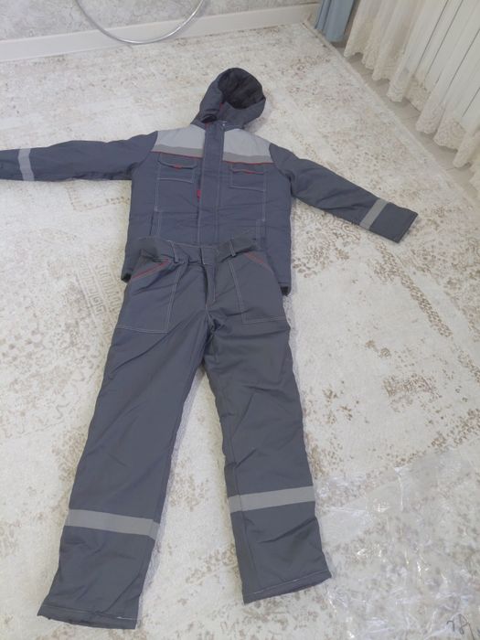 Продам комплект спецовку